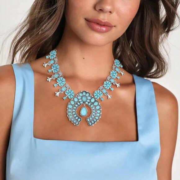 Women's Bohemian Blue faux Turquoise stone Collar Necklace - Picture 4 of 5